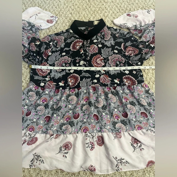 LOFT Black and Pink Graphic Long Sleeve Blouse size XS - Picture 8 of 10